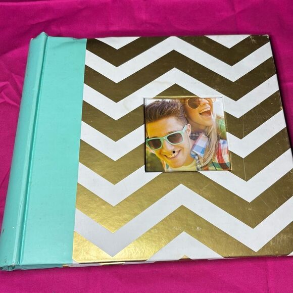160 Photo Album Foil Chevron EPC 4” x 6” Pictures - Picture 1 of 5